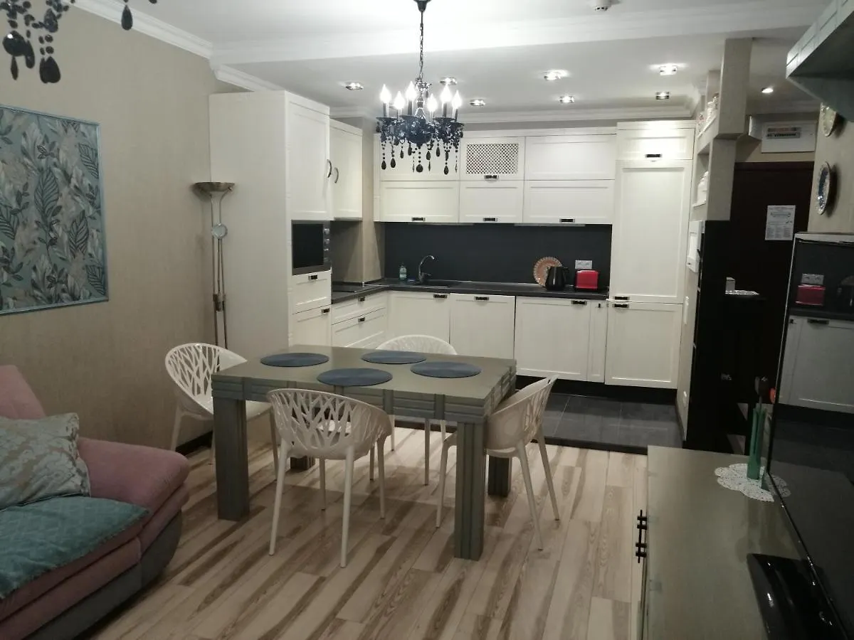 Golden Sands Luxury Two-Bedroom Apartment  Golden Sands