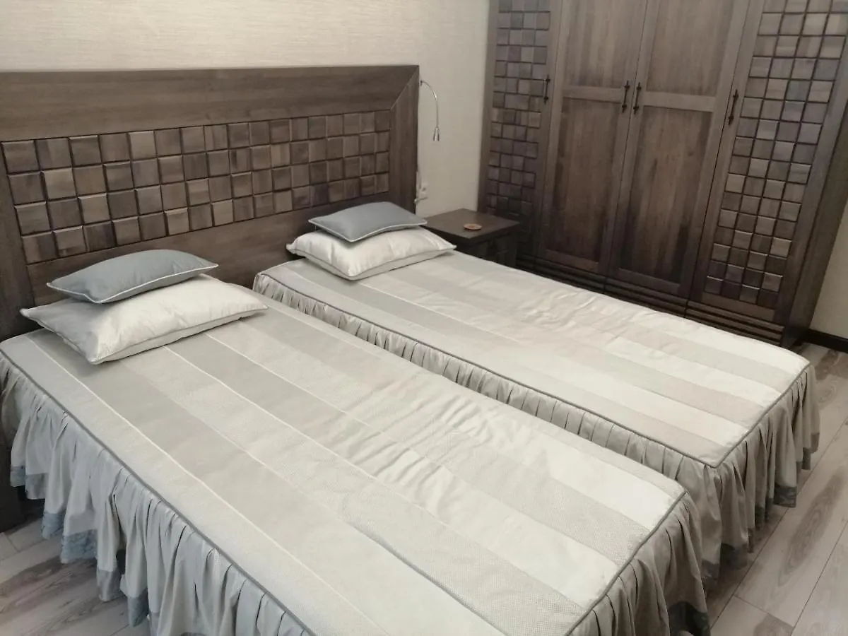Golden Sands Luxury Two-Bedroom Apartment
