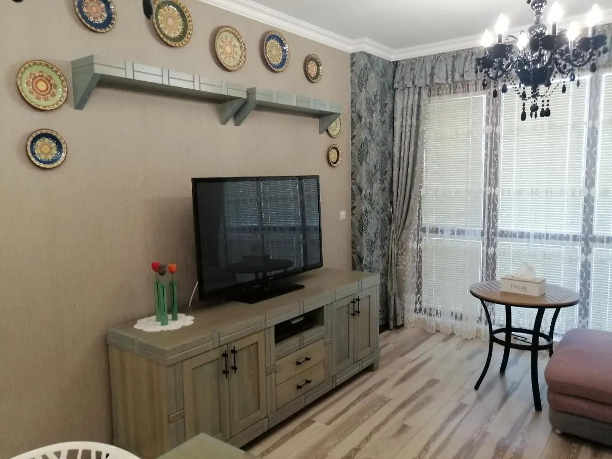 Golden Sands Luxury Two-Bedroom Apartment